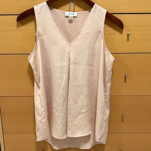 Calvin Klein Light Pink V-Neck Top. Size XS.